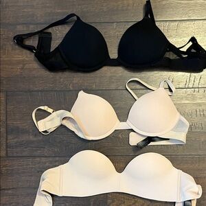 Pepper Elegant Black and Cream Women's Bra Set